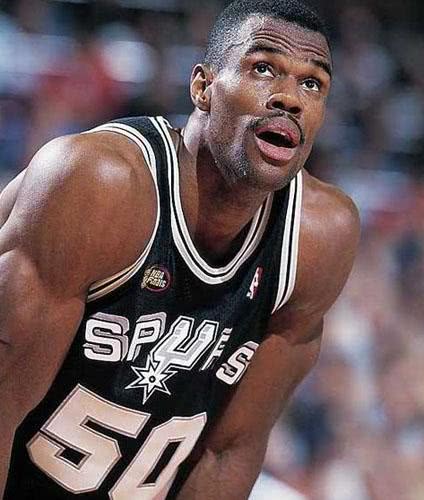 NBA四大中锋，优缺点全面剖析